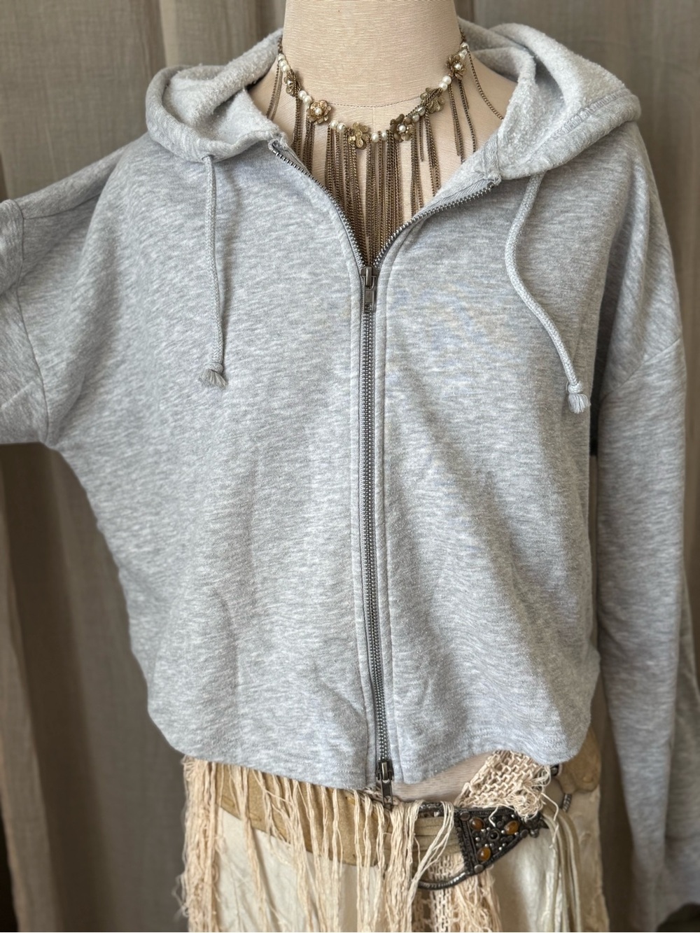 Vintage Cropped grey zip up hoodie sweatshirt - Picture 3 of 5